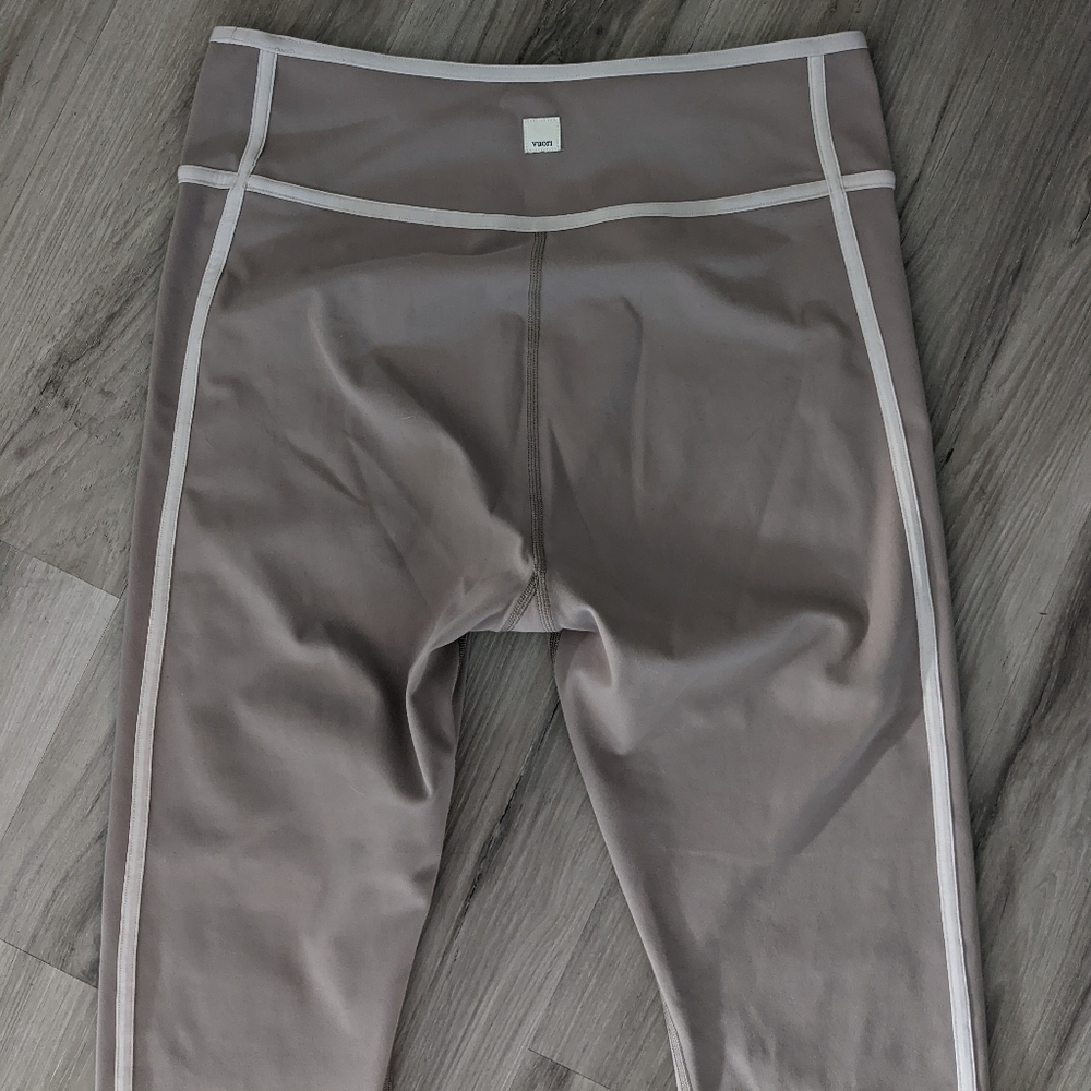 Vuori Piper Breathe Interlocking Leggings Graphite Size M - Picture 2 of 11